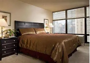 Hotel Corporate Suites Network At Columbus Plaza Chicago