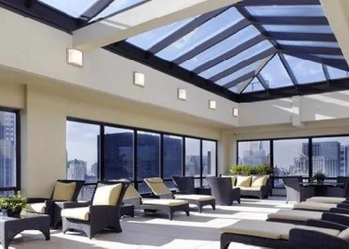 Hotel Corporate Suites Network At Columbus Plaza Chicago